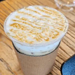 더츠커피팩토리 사진