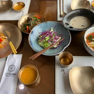 산드레 사진