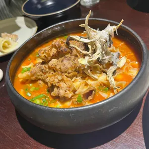 다이닝 후 사진