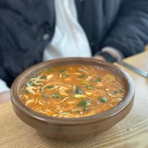 예당느티나무 사진