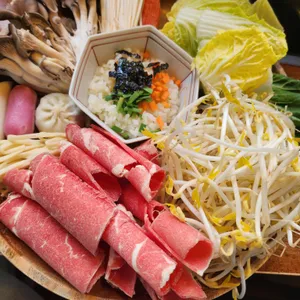모모식탁 사진
