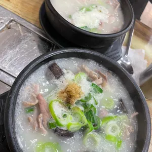 권구성순대국밥 사진