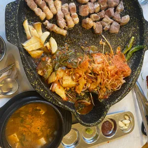 돼슐랭 사진