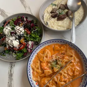 오네스토 사진