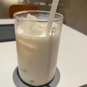 리빌트 사진