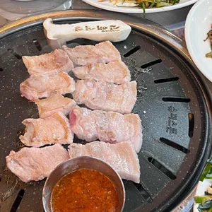 진해식당 사진