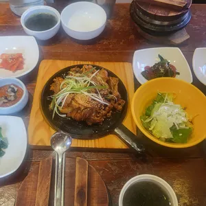 꽃다지쌈밥 사진