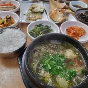 엄마손추어탕정식 사진