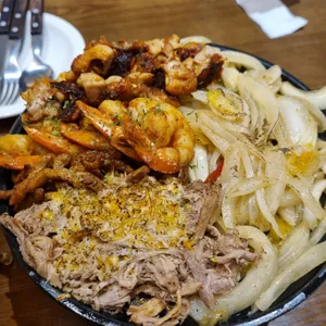 이터스 사진