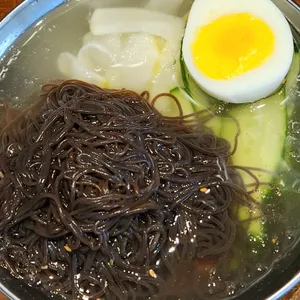 산까치냉면 사진