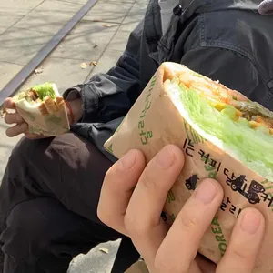 달리는커피 리뷰 사진
