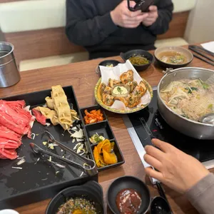 샤브식탁 사진