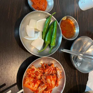 평이담백뼈칼국수 사진