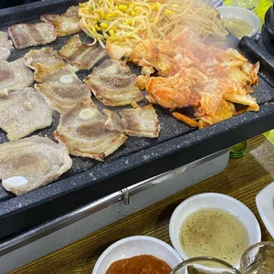 영동원삼겹살 사진