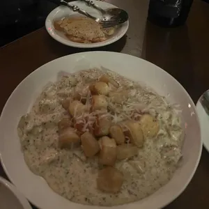 오퍼스 와인바 사진
