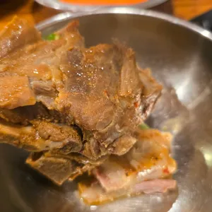 장수감자탕 사진