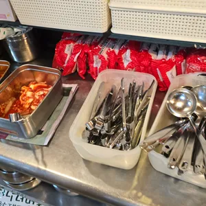 장수감자탕 사진