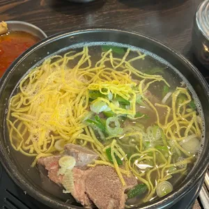 평이담백뼈칼국수 사진