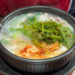 원돼지국밥 사진