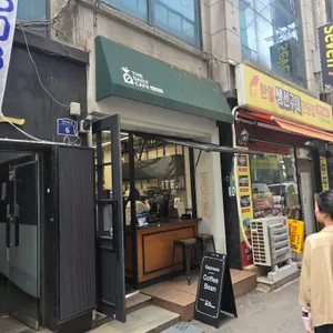 더 데일리카페인 을지로 리뷰 사진