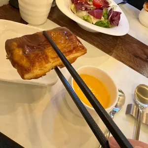 더담 사진