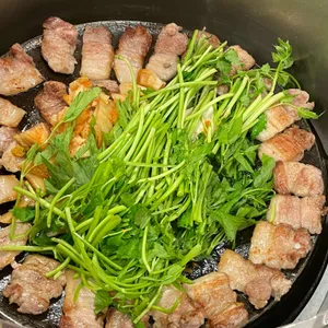 진짜무쇠삼겹 사진