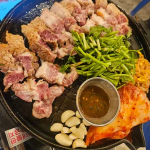 태태삼겹 신당 리뷰 사진