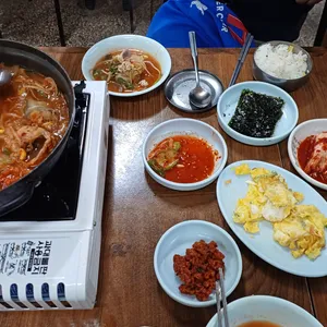 맹산식당 사진