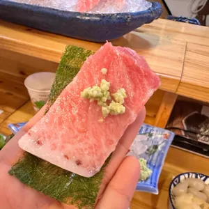 윤참치 사진