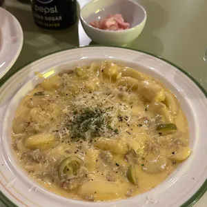 YUP 사진