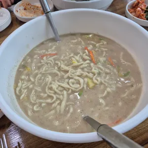 청정칼국수 사진