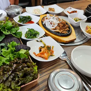 우렁쌈밥마을 사진