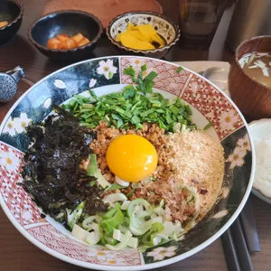 돈카춘 사진
