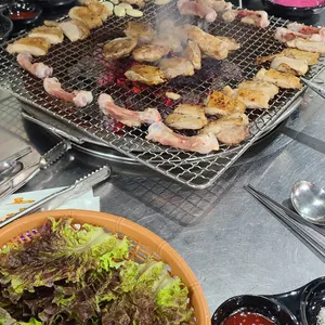 닭고집숯불닭갈비 사진