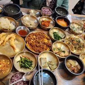 더부엌 사진