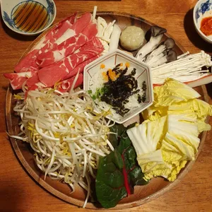 모모식탁 사진