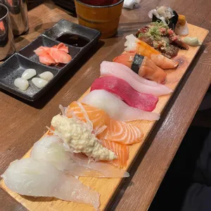 샤리스시 사진