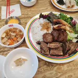 꾸아 사진