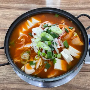 파주생고기김치찌개 사진