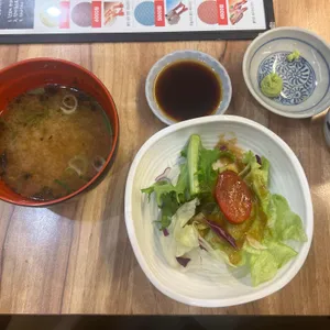 스시 한손 사진