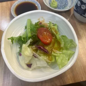 스시 한손 사진