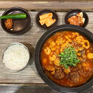 전일옥 사진