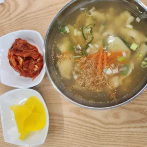 공릉동원조멸치국수 사진