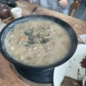 미로도토리막국수 사진