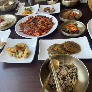 박해윤통영해물밥상 사진