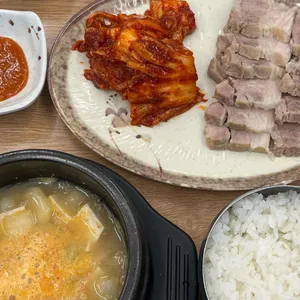 할머니보쌈 사진