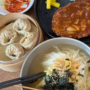 망향비빔국수 사진