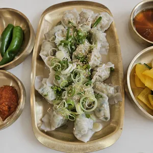 백록국수 대표 사진