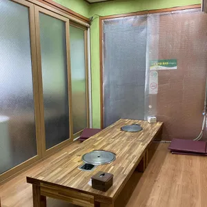 풀잎보리쌈밥생고기 리뷰 사진
