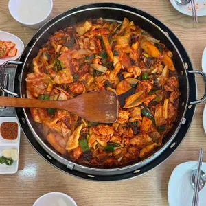 유정춘천닭갈비막국수 사진